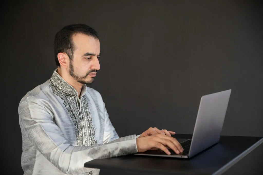 كيف تسجل شركة أجنبية في إندونيسيا؟