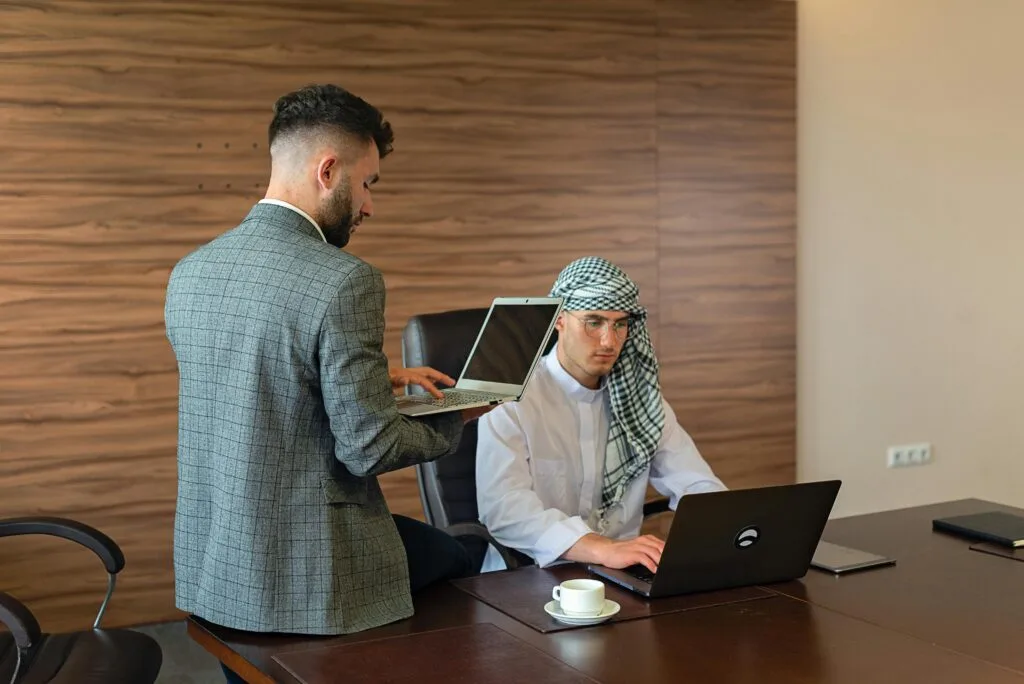 فوائد تأسيس شركة محلية للمستثمر الأجنبي في إندونيسيا